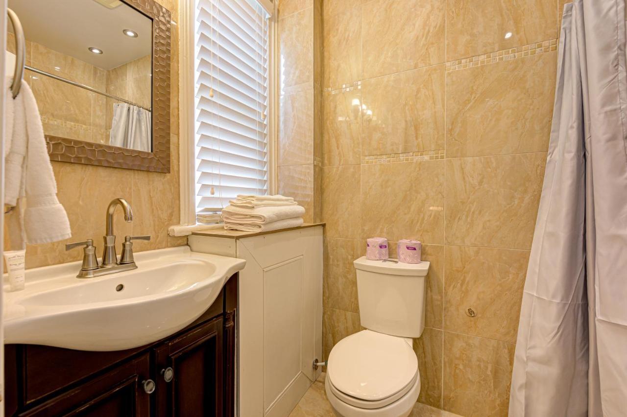 St George Suites By Hoco Hotels Collection Стратфорд Экстерьер фото